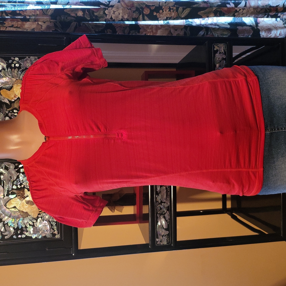 RED ATHLETA TOP